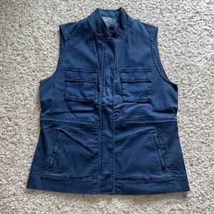 Orvis Navy Blue Cotton Blend Vest Women's Size Medium Full-Zip Chest Pockets